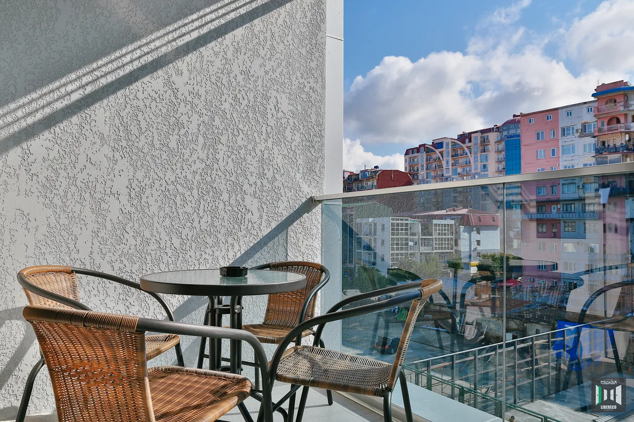 Premium Family Apartment — 85 m², LIBERECO, Batumi